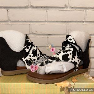 Very G cow sandals
